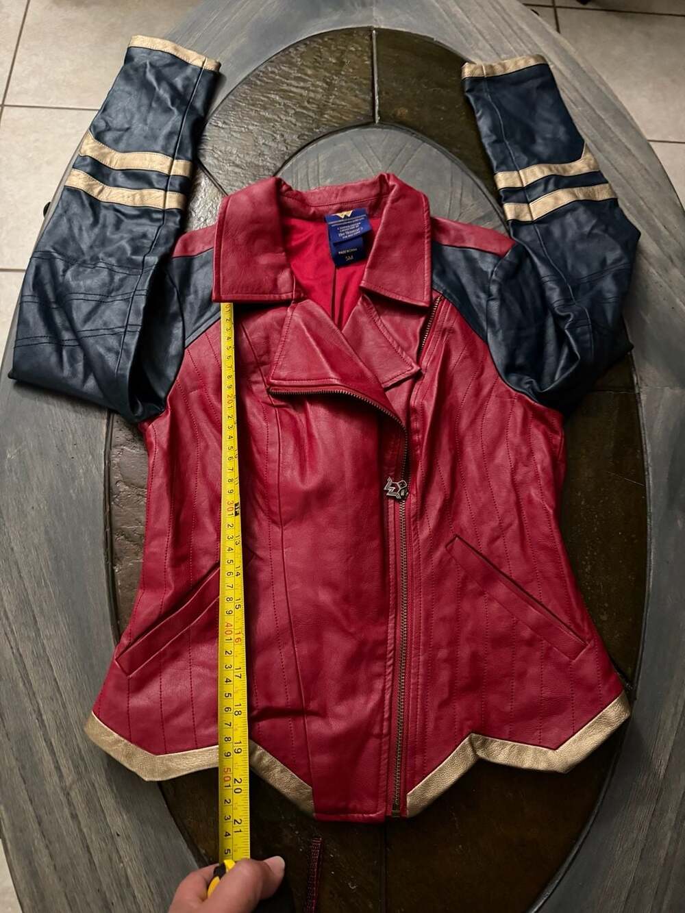 Her Universe Wonder Woman Faux Leather Jacket Size SM